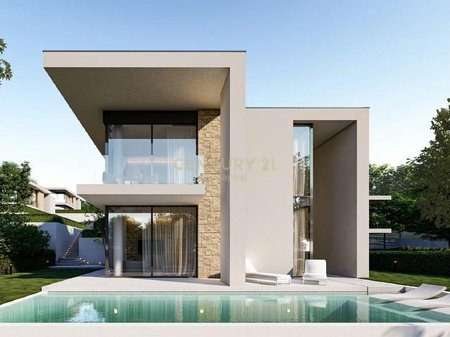 Vilë me Pishine Për Shitje në Farkë