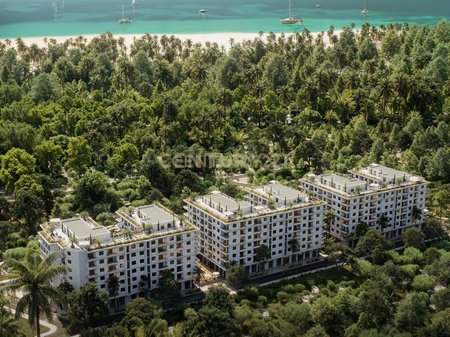 Shitet garsoniere në Rezidencën "Blue Horizon" , Qerret!!!!