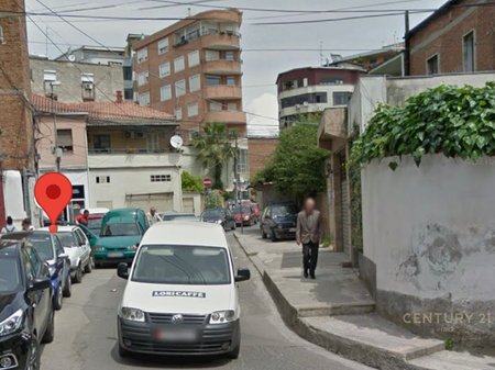 Negozio in vendita vicino ad ATSH