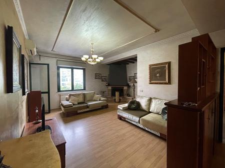 APARTAMENT 3+1+2 PER QIRA TEK ZOGU I ZI!