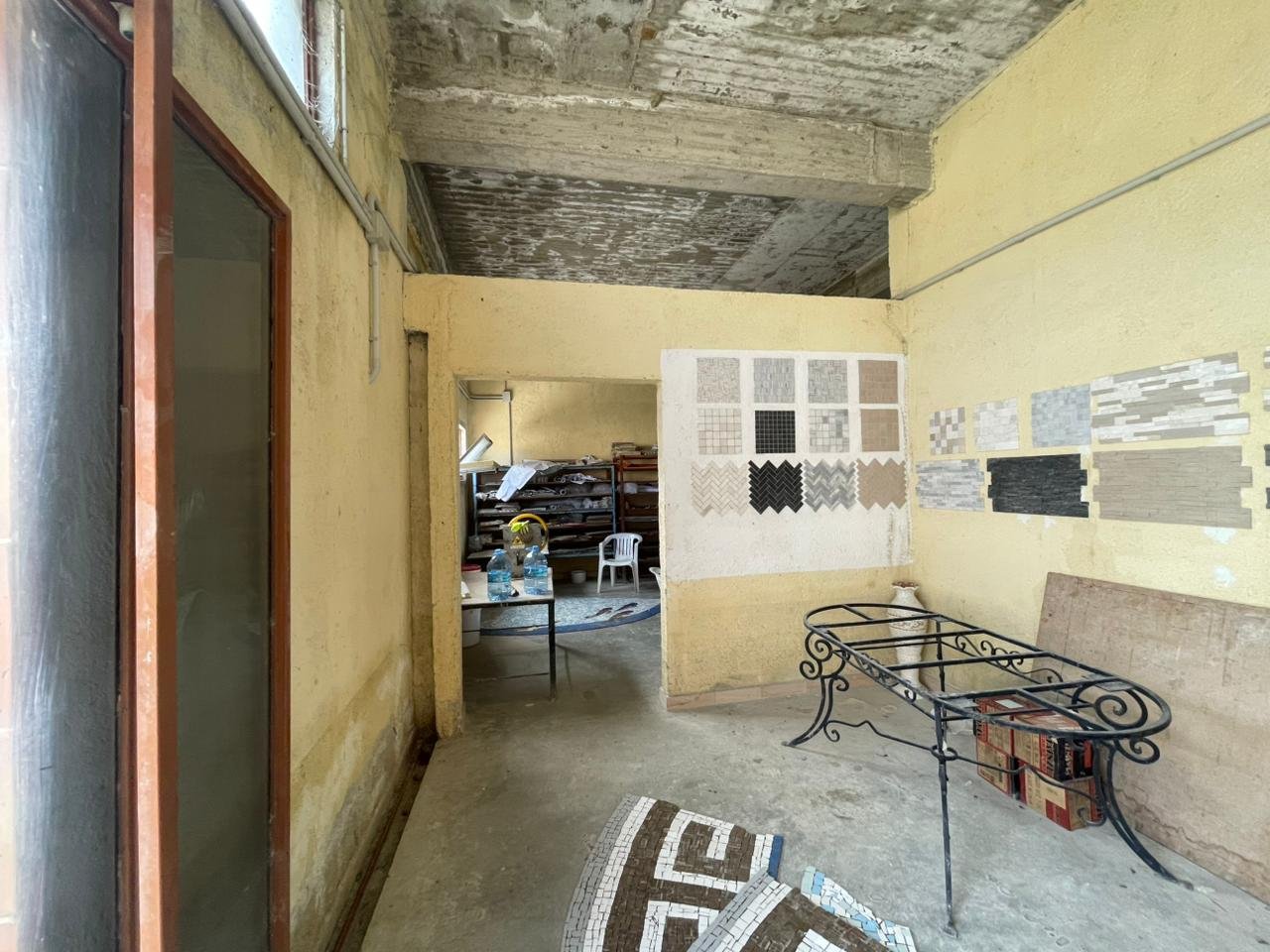 NDERTESE PER QIRA AFER FILLIMIT TE AUTOSTRADES VLORE-TIRANE!