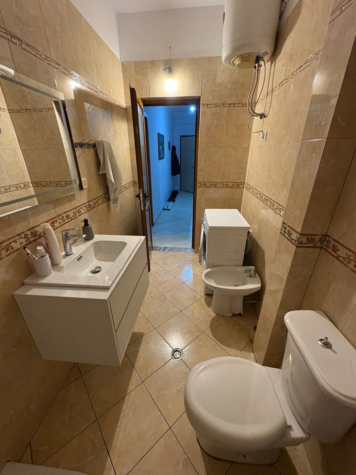 OFROJME PER SHITJE APARTAMENT 1+1 NE ZONEN"ALBANO & ROMINA"!