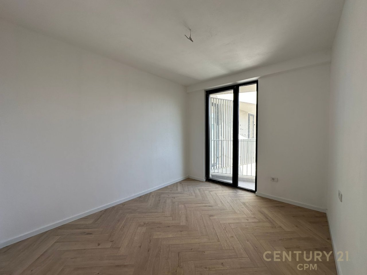 Office For Rent At Golden Tower Near Mine Peza!