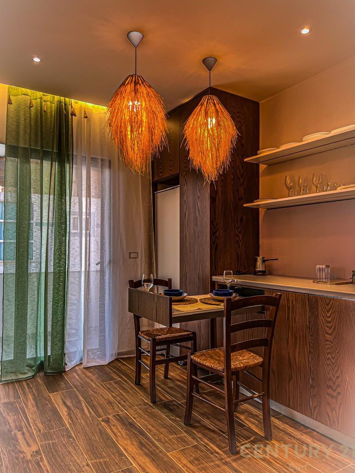 SHESIM 3 APARTAMENTE NE SARANDE 200 M NGA DETI.