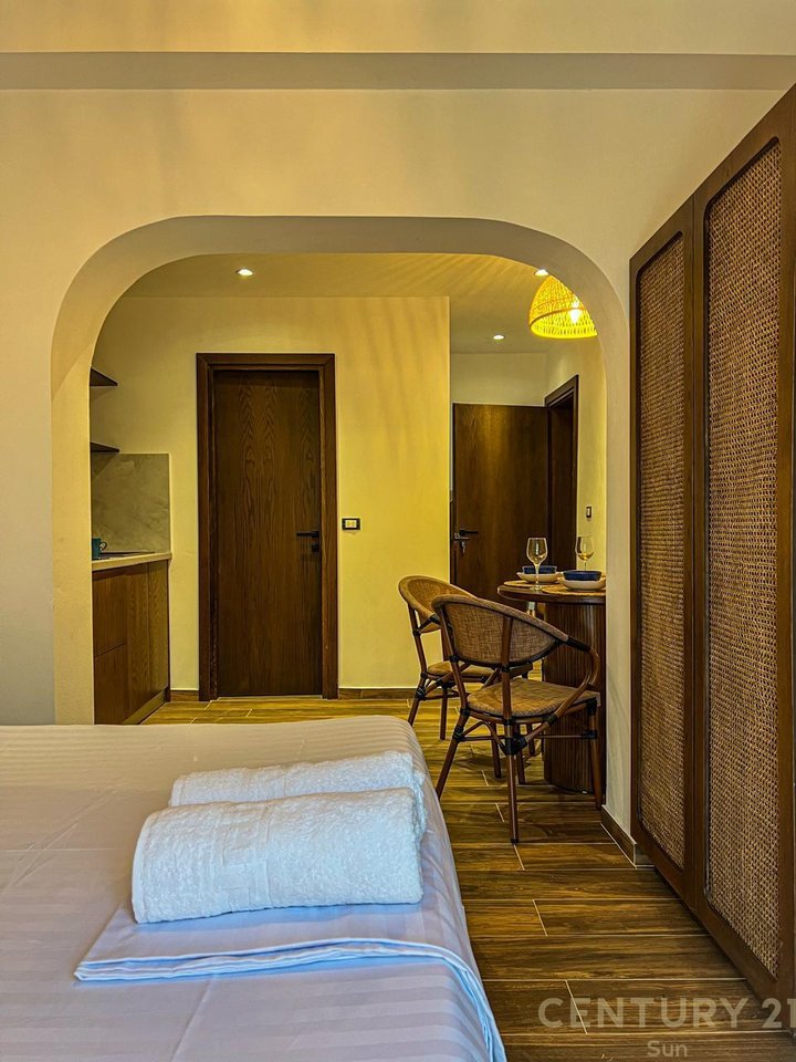 SHESIM 3 APARTAMENTE NE SARANDE 200 M NGA DETI.