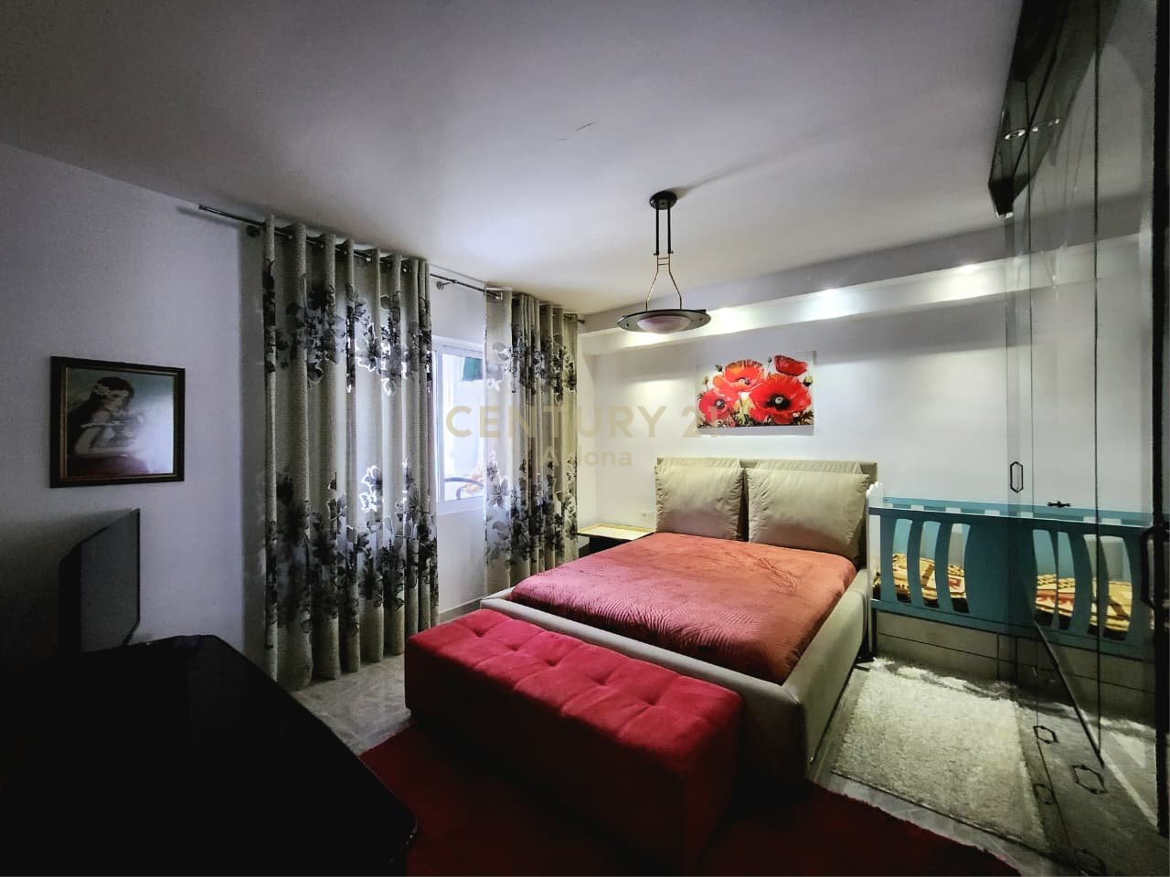 Dy Apartamente 1+1 për Shitje pranë Bulevardit Kryesor