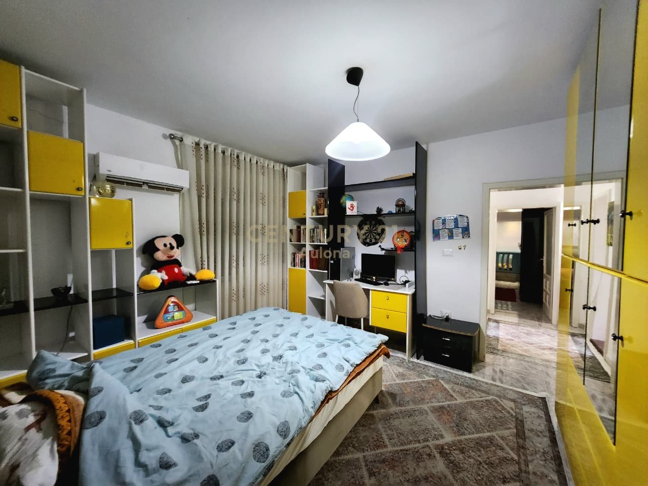 Dy Apartamente 1+1 për Shitje pranë Bulevardit Kryesor