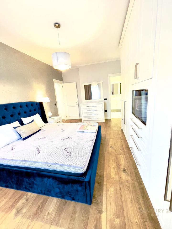 Kopshti Botanik ,Apartament 2+1 per qira