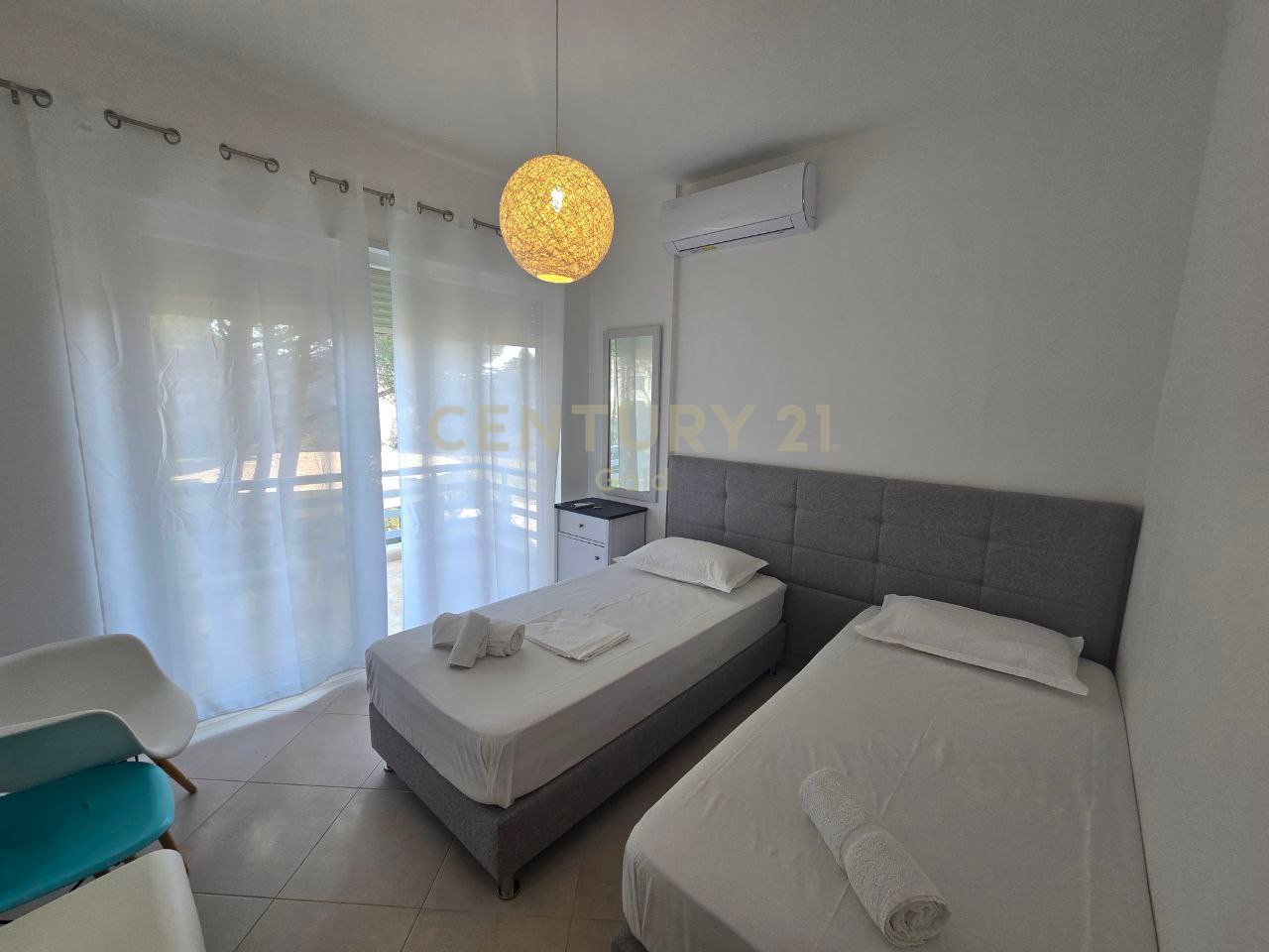 SHITET APARTAMENT 2+1 TE KOMPLEKSI LURA 2,GJIRI I LALZIT!