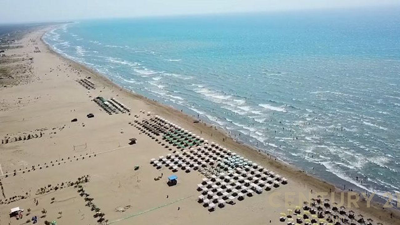 Toke per shitje ne Darzez Fier