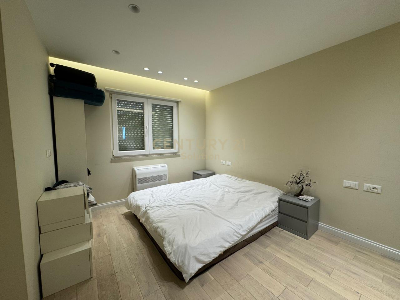 APARTAMENT 2+1+2 TUALETE PER SHITJE PRANE VILES L 2 !