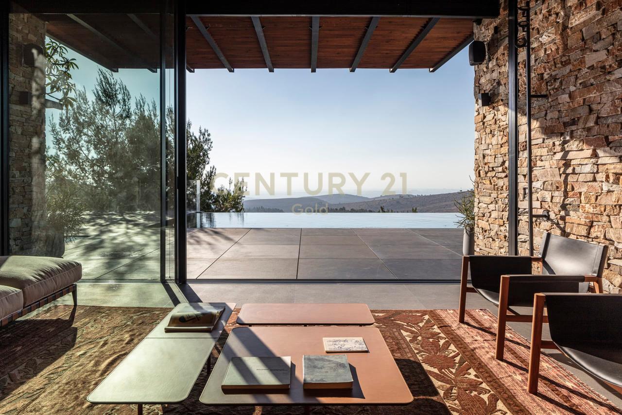 TRUALL ME LEJE NDERTIMI PER SHITJE NE SURREL.