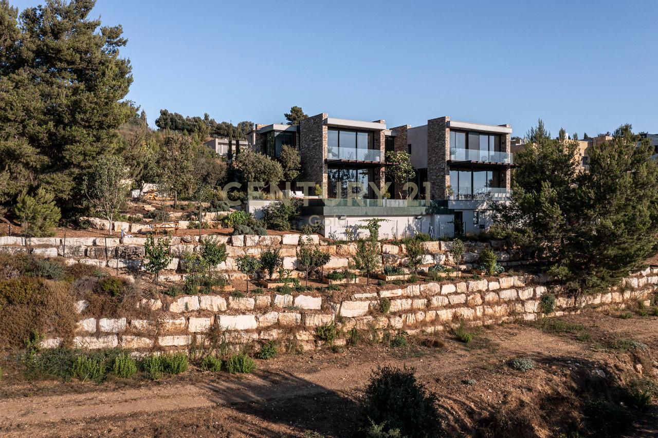 TRUALL ME LEJE NDERTIMI PER SHITJE NE SURREL.