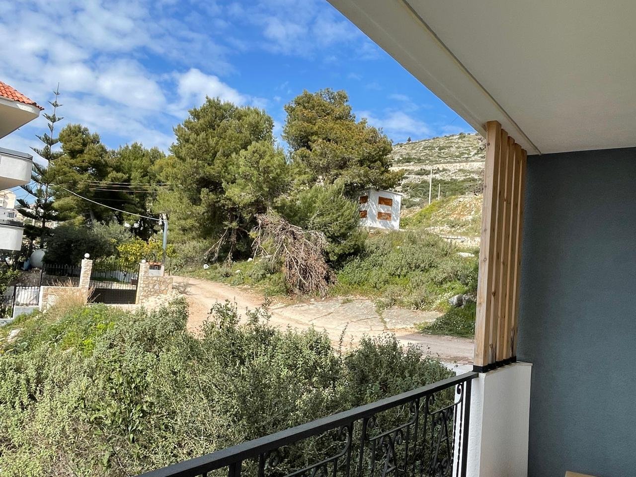 SARANDË, APARTAMENT SHESIM 2+1 ME PAMJE NGA DETI