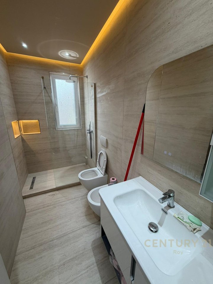 2+1 APARTMENT FOR RENT IN NEIGHBORHOOD 5 DURRES !