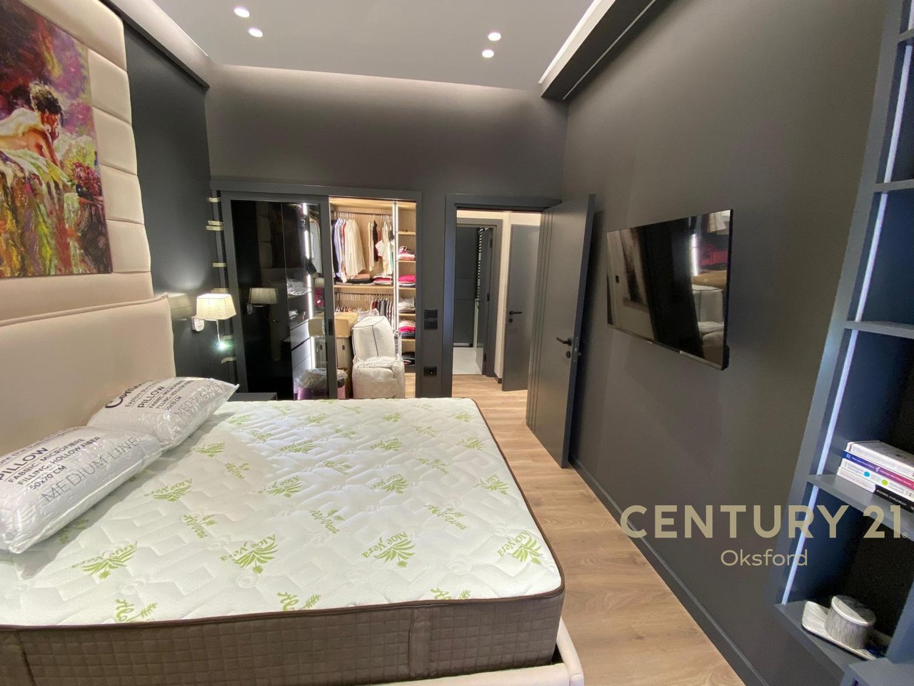 IN AFFITTO APPARTAMENTO 1+1, NEL PALAZZO TIRANA GARDEN IN VIA KAVAJA!