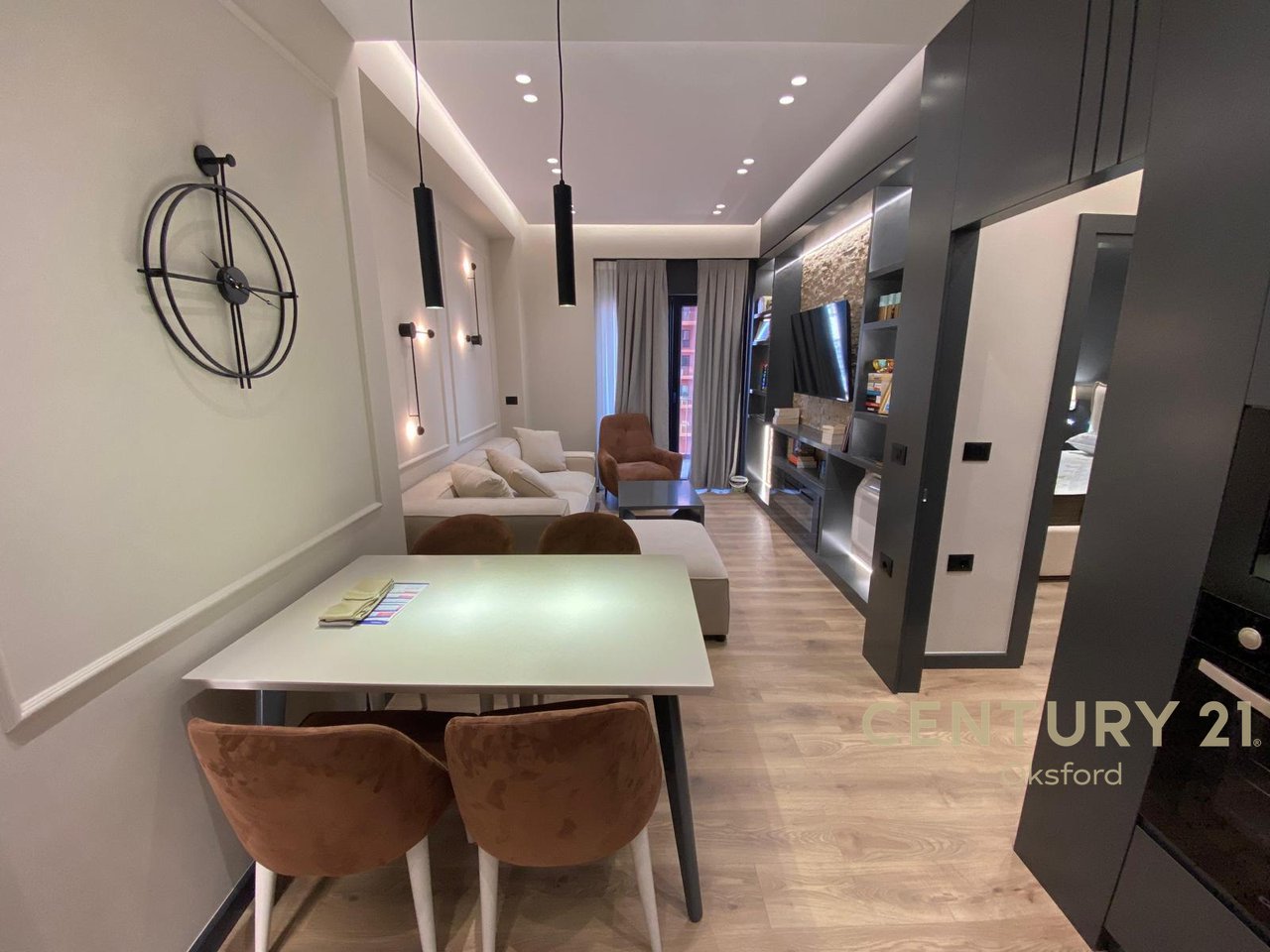 IN AFFITTO APPARTAMENTO 1+1, NEL PALAZZO TIRANA GARDEN IN VIA KAVAJA!