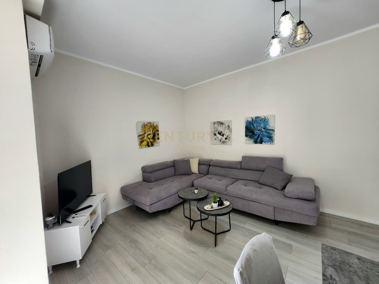 Apartament 1+1 me Pamje nga Deti në Lungomare 1, Vlorë