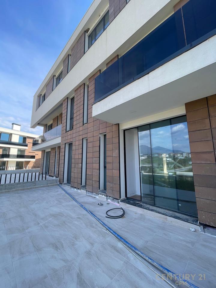 Apartament Modern 1+1 për Shitje në Tulipan Residence, Mjull - Bathore