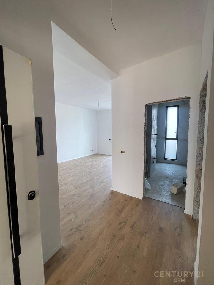 Apartament Modern 1+1 për Shitje në Tulipan Residence, Mjull - Bathore