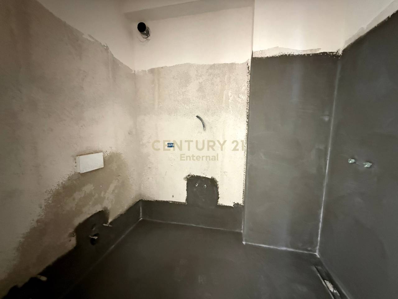 Apartment 1+1+ Parking Space for sale in Univers City
