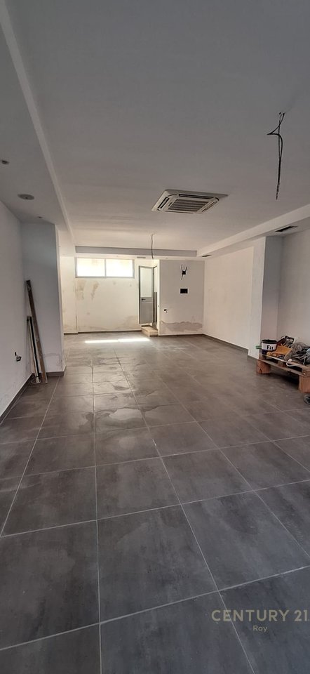 SHITET NJËSI BIZNESI – 71.18 m² _56944