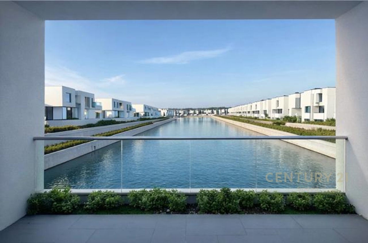 Vilë luksoze në shitje në Turquoise Marina tek Gjiri i Lalzit, Hamallaj!