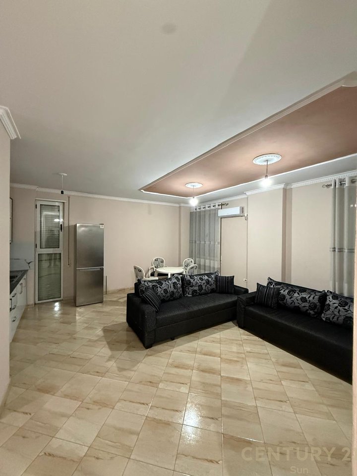 Apartment 2+1+Garage For Sale at Amerikan 3