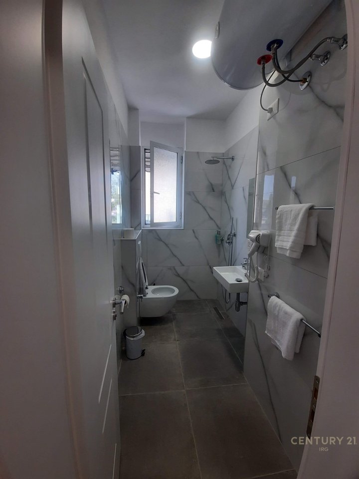 SHITEN 2 GARSONIERE TEK STADIUMI DINAMO!