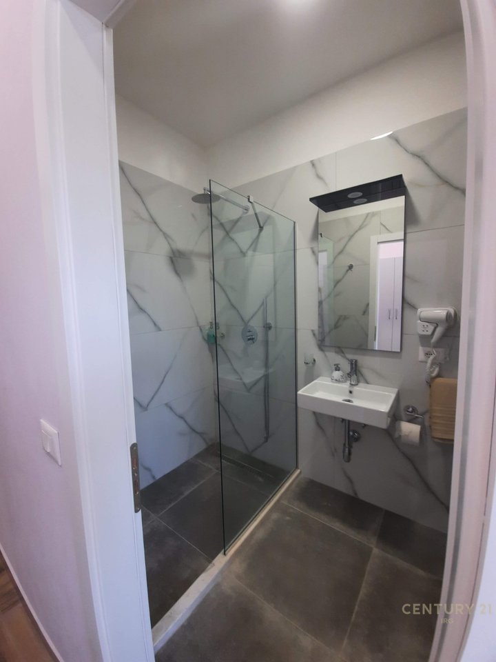 SHITEN 2 GARSONIERE TEK STADIUMI DINAMO!