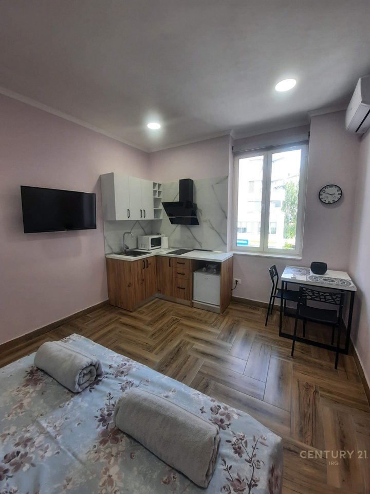 SHITEN 2 GARSONIERE TEK STADIUMI DINAMO!