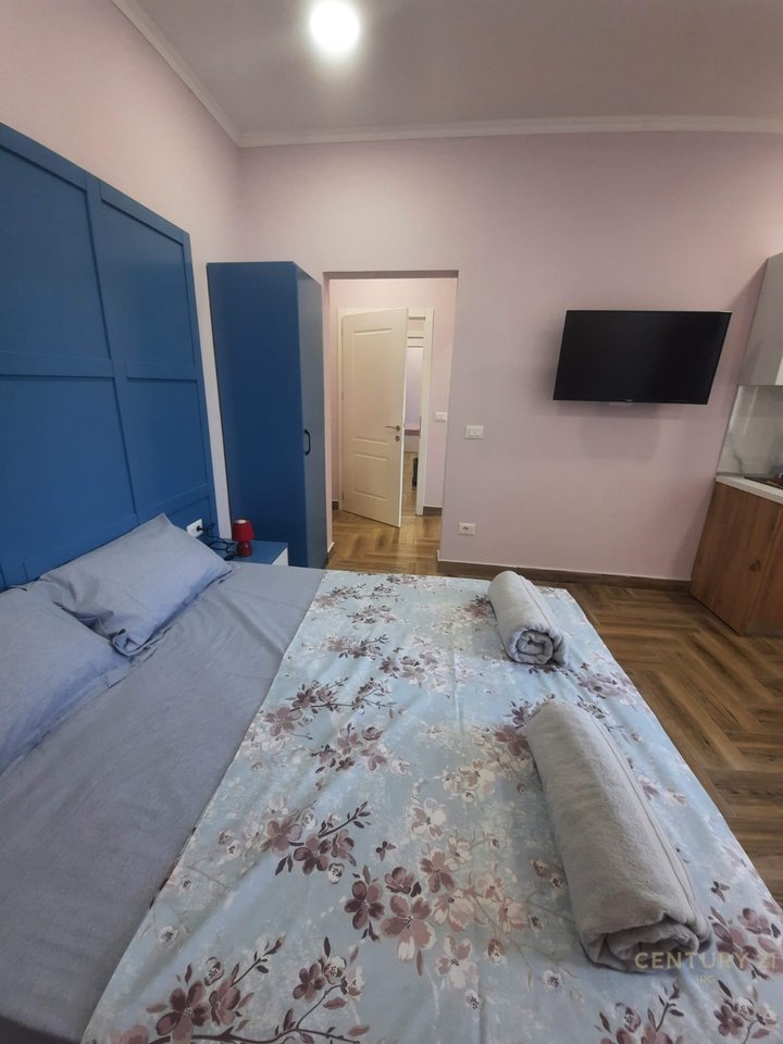 SHITEN 2 GARSONIERE TEK STADIUMI DINAMO!