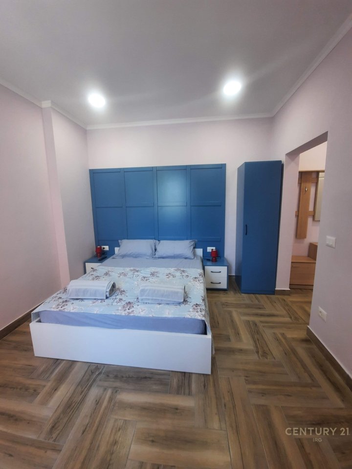 SHITEN 2 GARSONIERE TEK STADIUMI DINAMO!