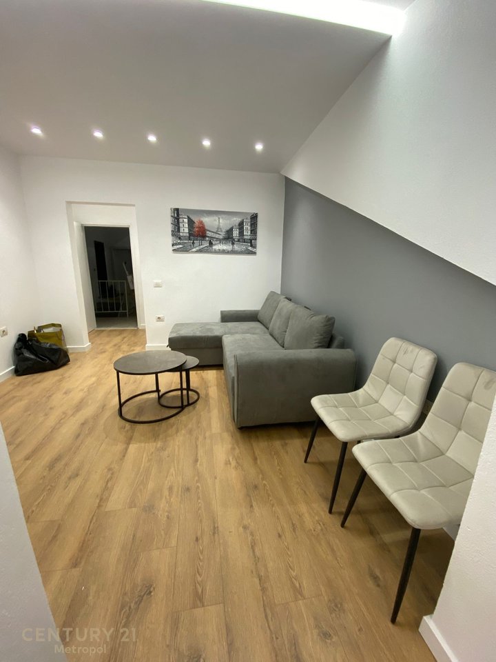 APARTMENT 1+1 FOR RENT ON MYSLYM SHYRI STREET!