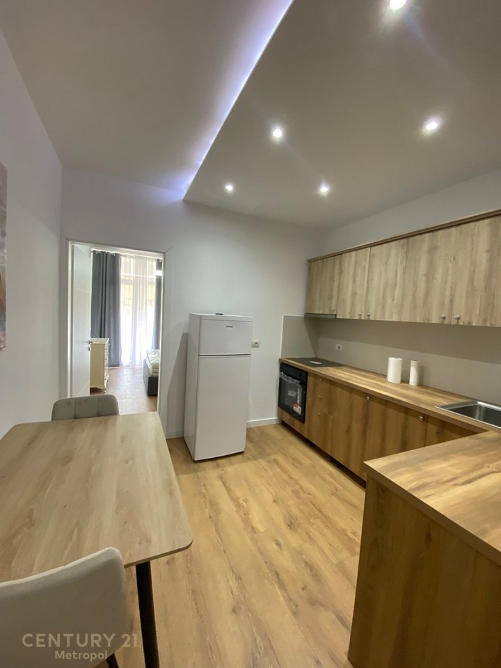 APARTMENT 1+1 FOR RENT ON MYSLYM SHYRI STREET!