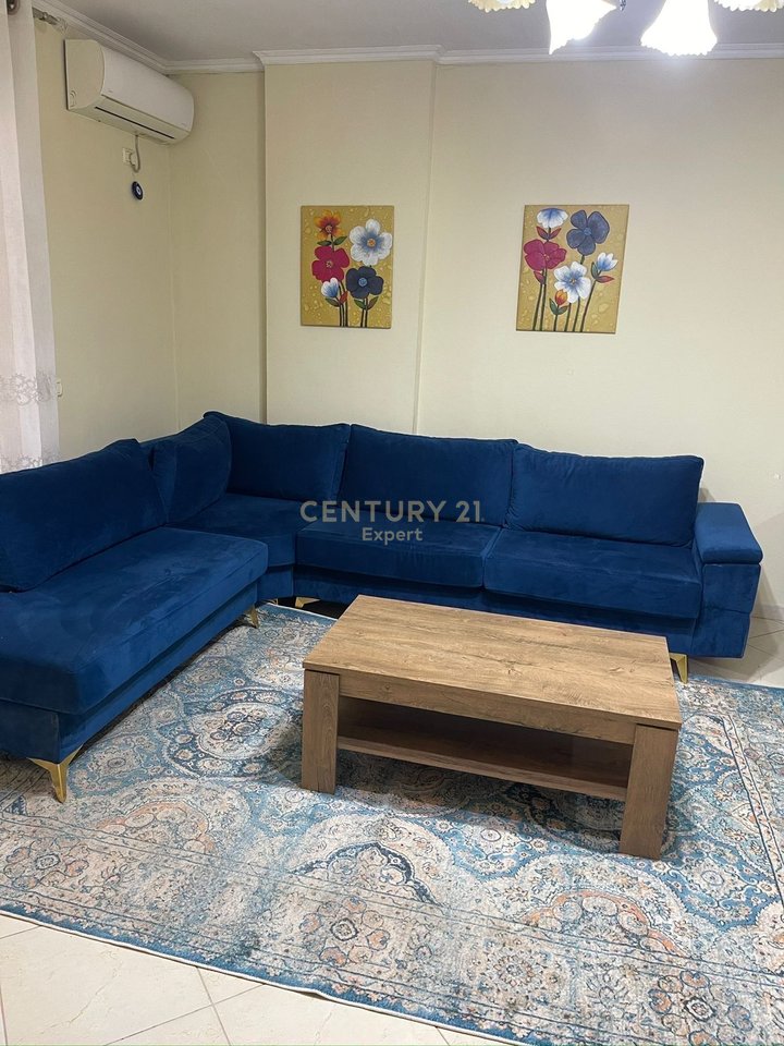 FOR RENT 1+1 APARTMENT NEAR SELVIA