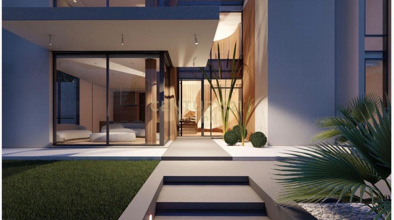 Casa in vendita con piscina a Farke (Daias)