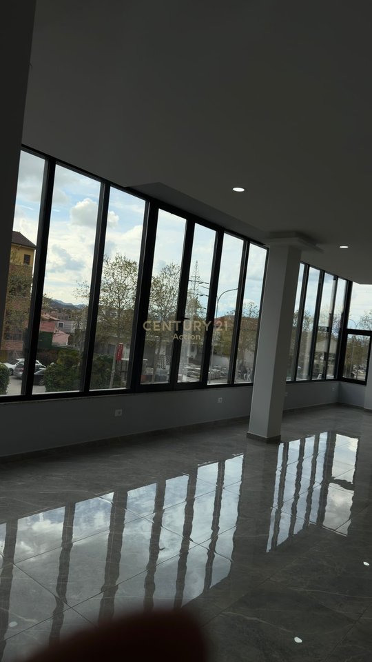 LOCALE COMMERCIALE IN AFFITTO A KAMEZ!