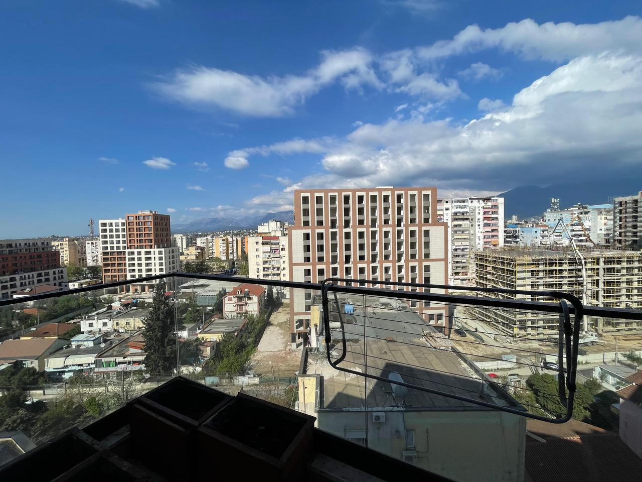 APPARTAMENTO IN AFFITTO 3+1 VICINO AL EX CAMPO DI AVIAZIONE!