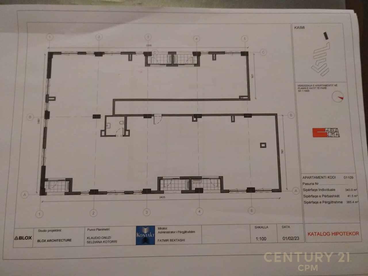 Commercial unit for rent!