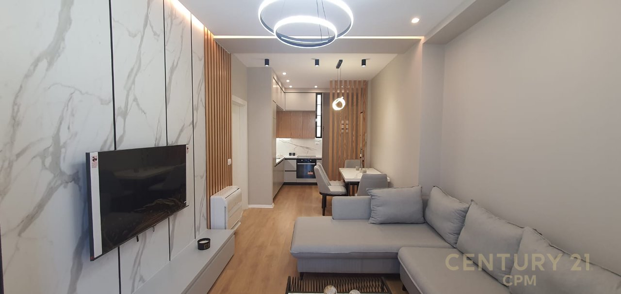 TEK TIRANA GARDEN EDIFICIO AFFITTO APPARTAMENTO DI LUSSO 1+1 + POSTO AUTO