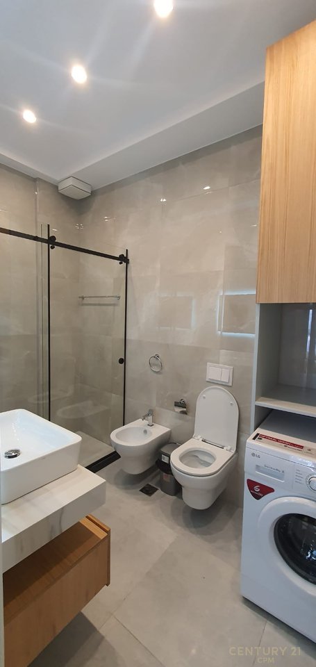 TEK TIRANA GARDEN EDIFICIO AFFITTO APPARTAMENTO DI LUSSO 1+1 + POSTO AUTO