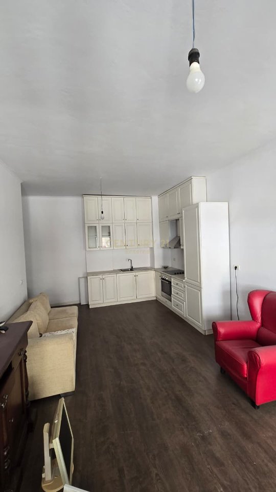 Apartament 2+1+2 per Shitje te Kopshti Zoologjik