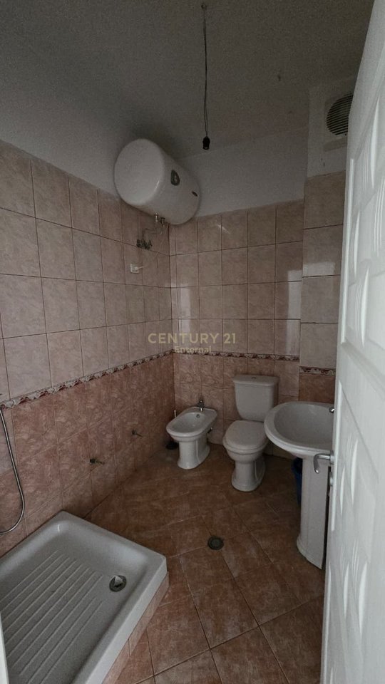 Apartament 2+1+2 per Shitje te Kopshti Zoologjik