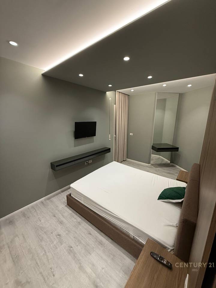 2+1 apartment with parking space for rent in Ali Dem!