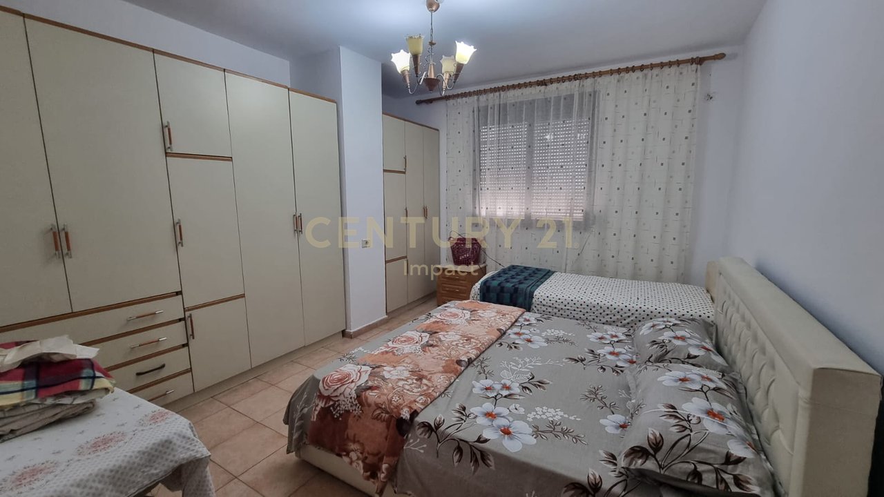 1+1 Apartment for Rent on Rruga e Dibrës, Tirana - 450€ | 60 m²