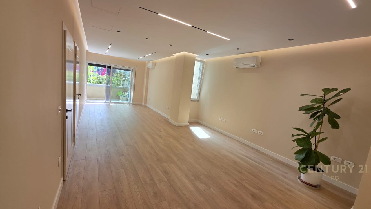 AMBIENT ELITAR ZYRASH PER QIRA!