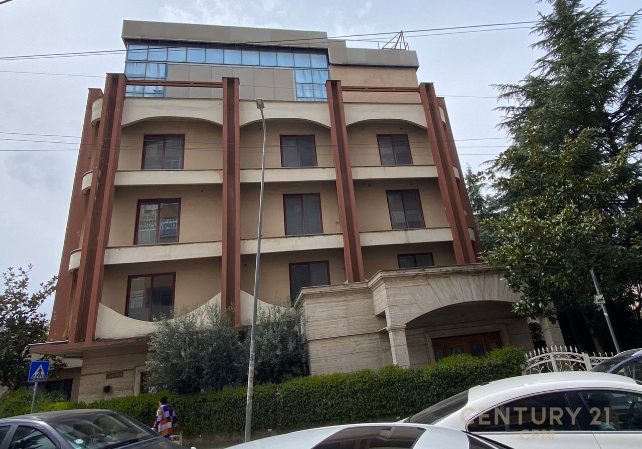 EXCLUSIVE! WE RENT BUSINESS PREMISES 5 FLOORS NEAR THE LAST STATION OF NEW TIRANA
