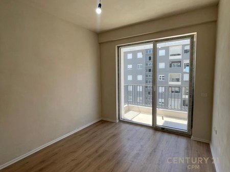 APPARTAMENTO 3+1+2 IN VENDITA A PARIS COMMUNE, BEGA07
