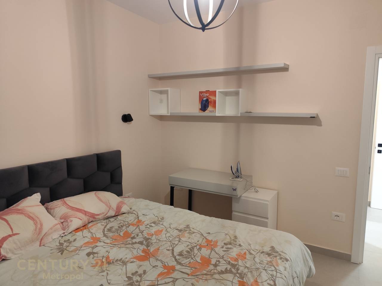 APARTAMENT 1+1 PER QIRA PRANE MYSLYM SHYRI!